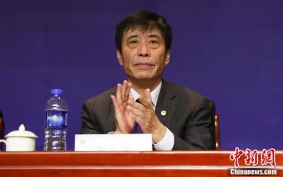 av中字在线观看
