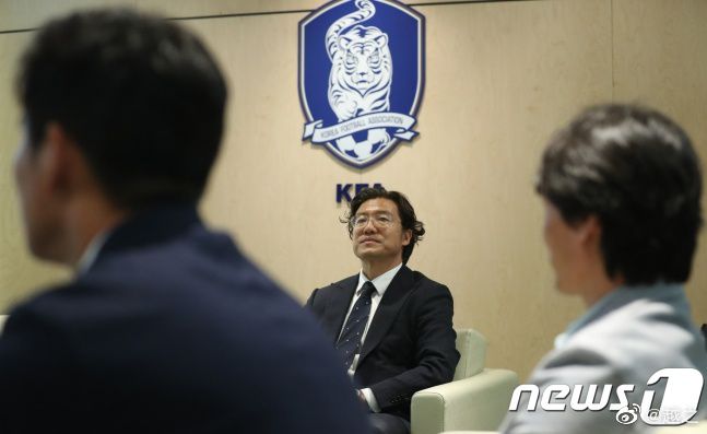 色婷婷久久综合中文久久蜜桃
