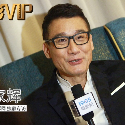 小兰早上帮小五郎消火